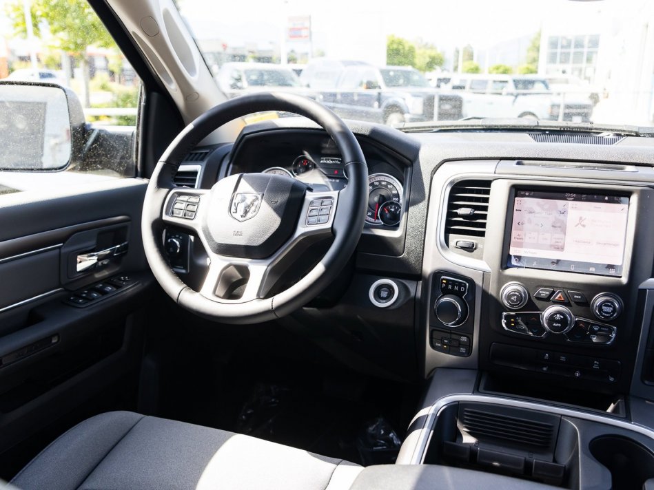 RAM 1500 Classic SLT 1C6RR7TT3NS168942 106087