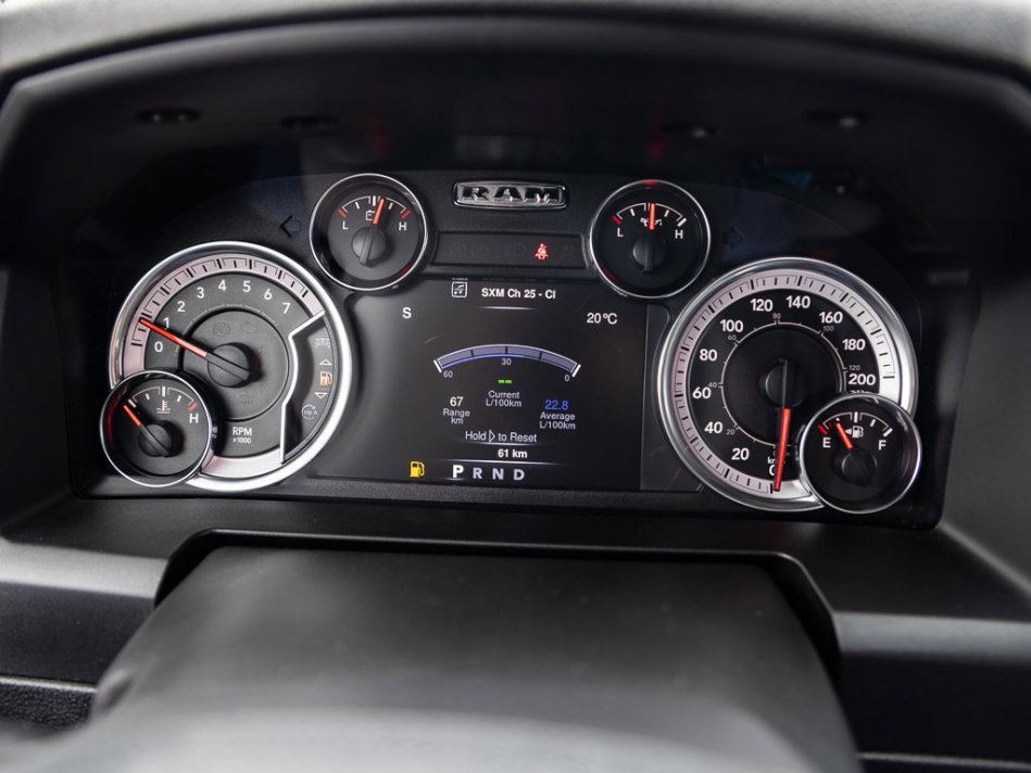 RAM 1500 Classic Night Edition 1C6RR7FT1NS171463 105591