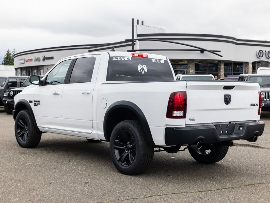 RAM 1500 Classic Warlock 1C6RR7LT8NS172176 105485