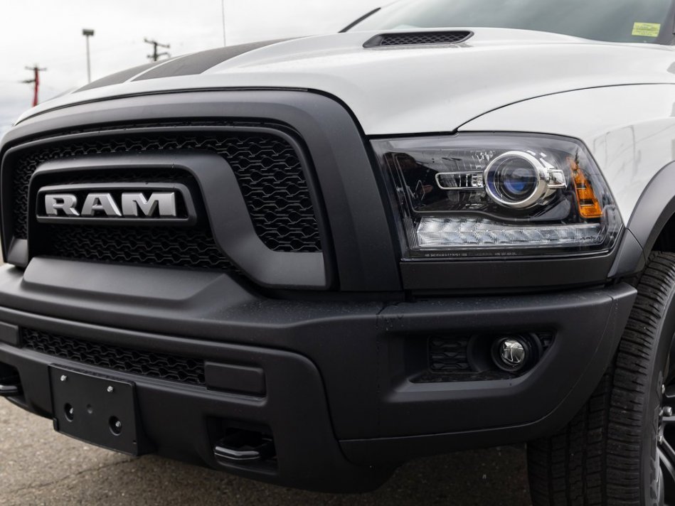 RAM 1500 Classic Warlock 1C6RR7LT8NS172176 105490