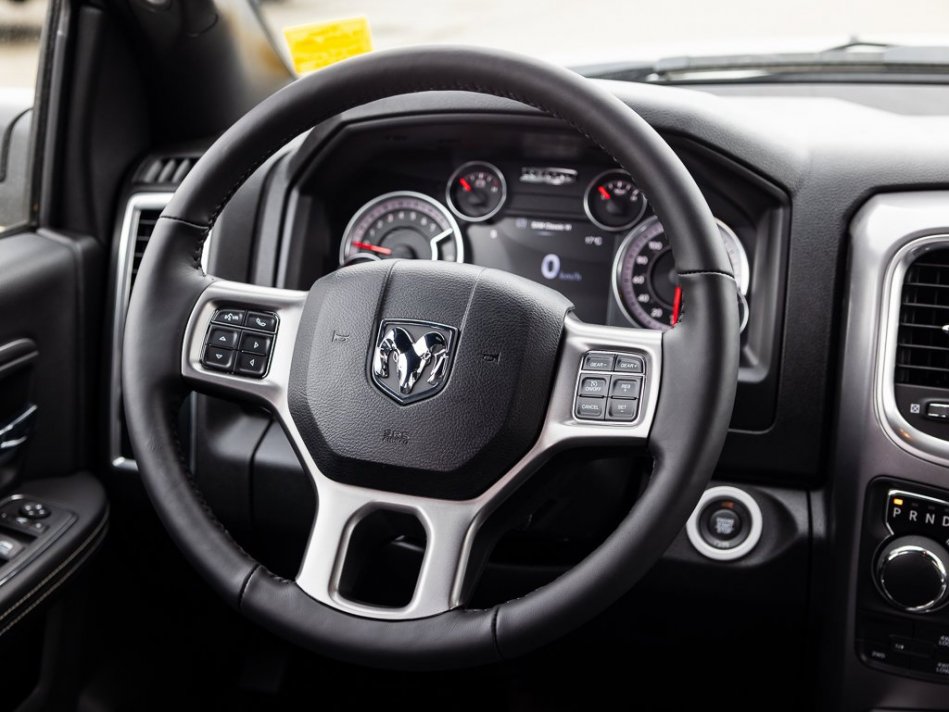 RAM 1500 Classic Warlock 1C6RR7LT8NS172176 105502