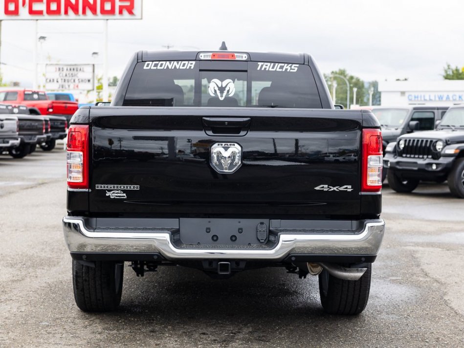 RAM 1500 Big Horn 1C6RRFFG1NN308087 105821