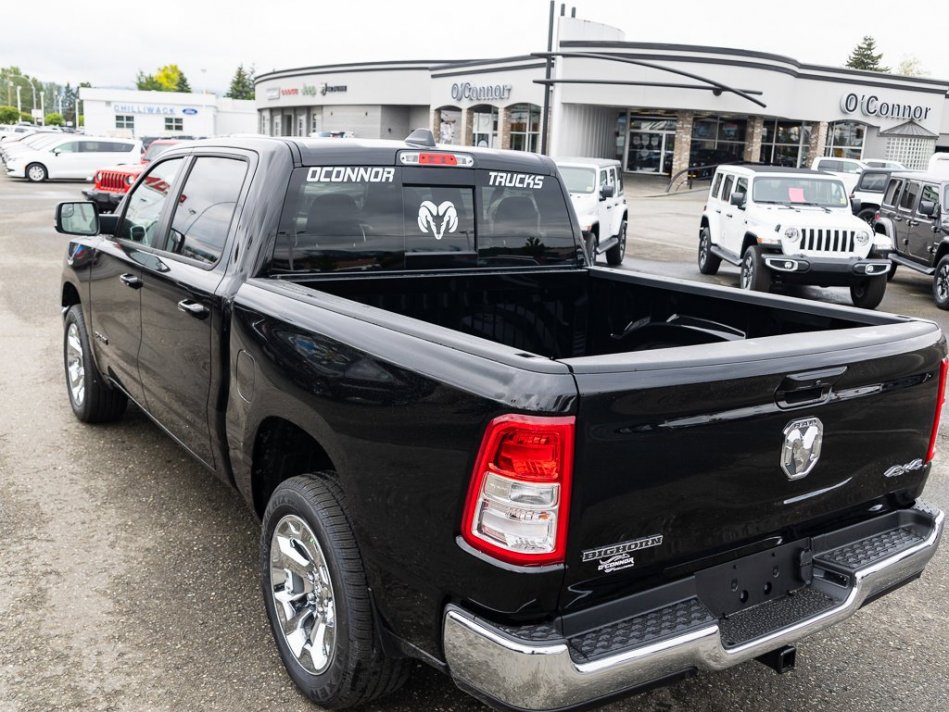 RAM 1500 Big Horn 1C6RRFFG1NN308087 105823