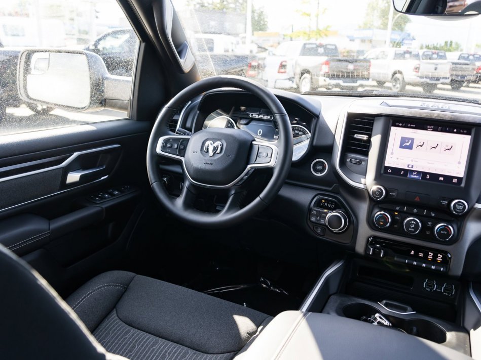 RAM 1500 Big Horn 1C6RRFFG3NN308088 106110