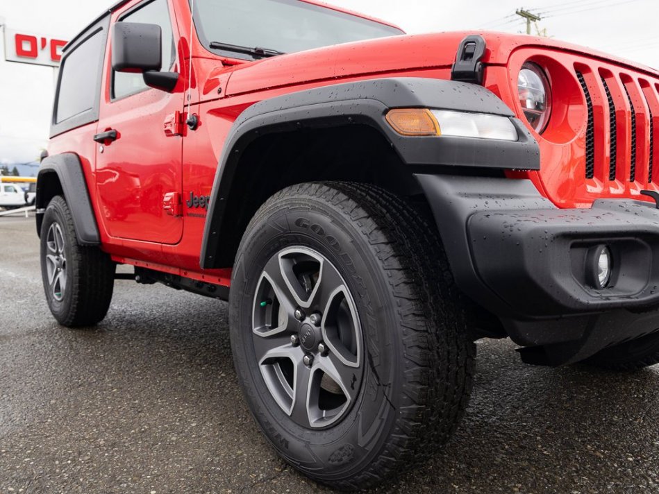 JEEP Wrangler Sport S 1C4GJXAN7NW177163 104744