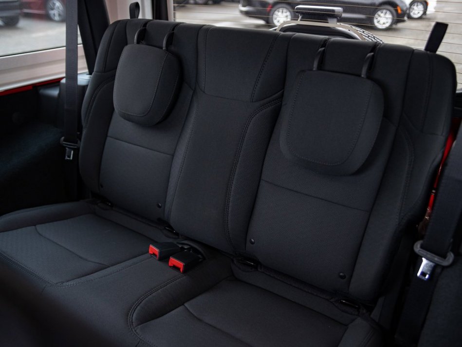 JEEP Wrangler Sport S 1C4GJXAN7NW177163 104751