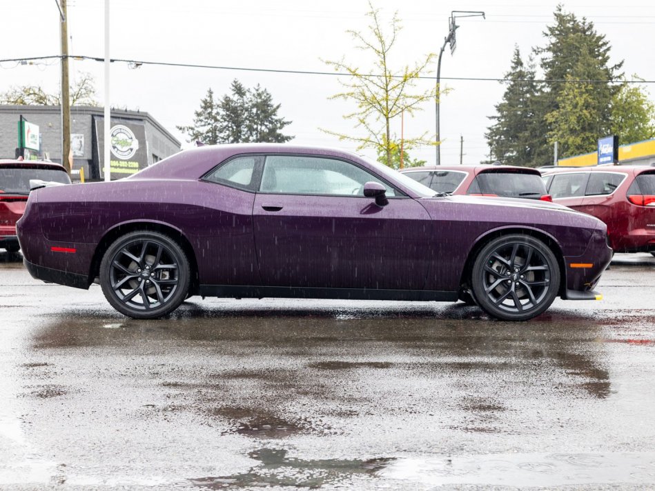 DODGE Challenger GT 2C3CDZJGXNH123295 104652