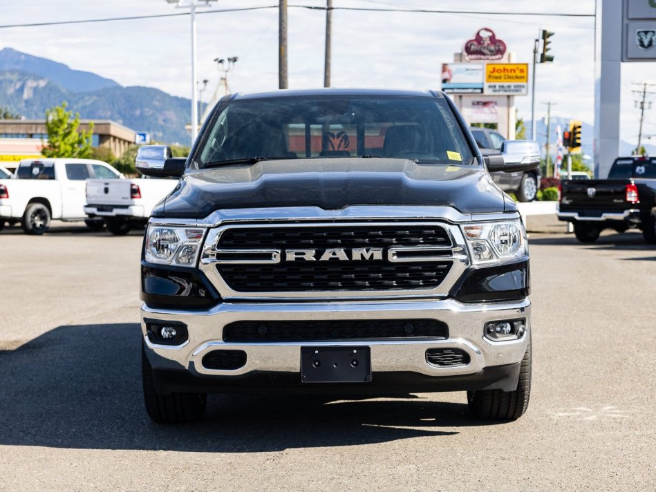 RAM 1500 Big Horn 1C6RRFFGXNN311473 105996