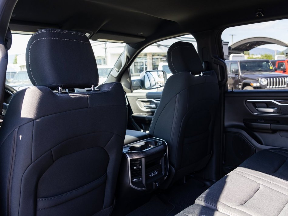 RAM 1500 Big Horn 1C6RRFFGXNN311473 106013