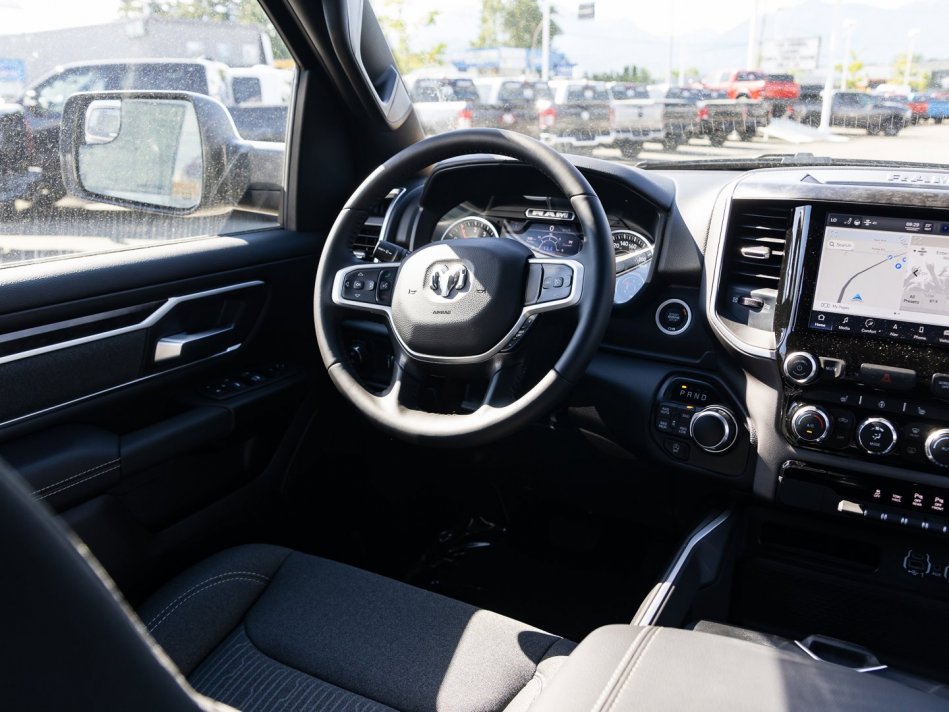 RAM 1500 Big Horn 1C6RRFFGXNN311473 106015