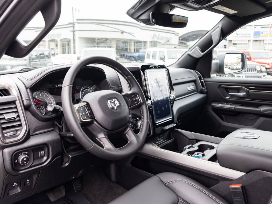 RAM 1500 Sport 1C6SRFVT5NN312627 105249