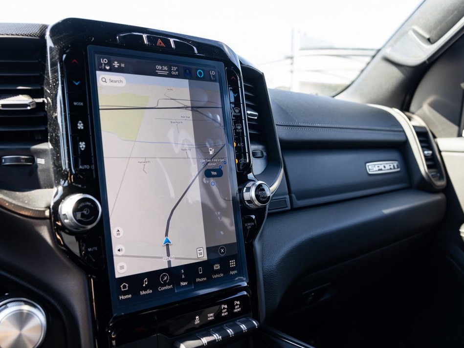 RAM 1500 Sport 1C6SRFVT1NN312642 105983