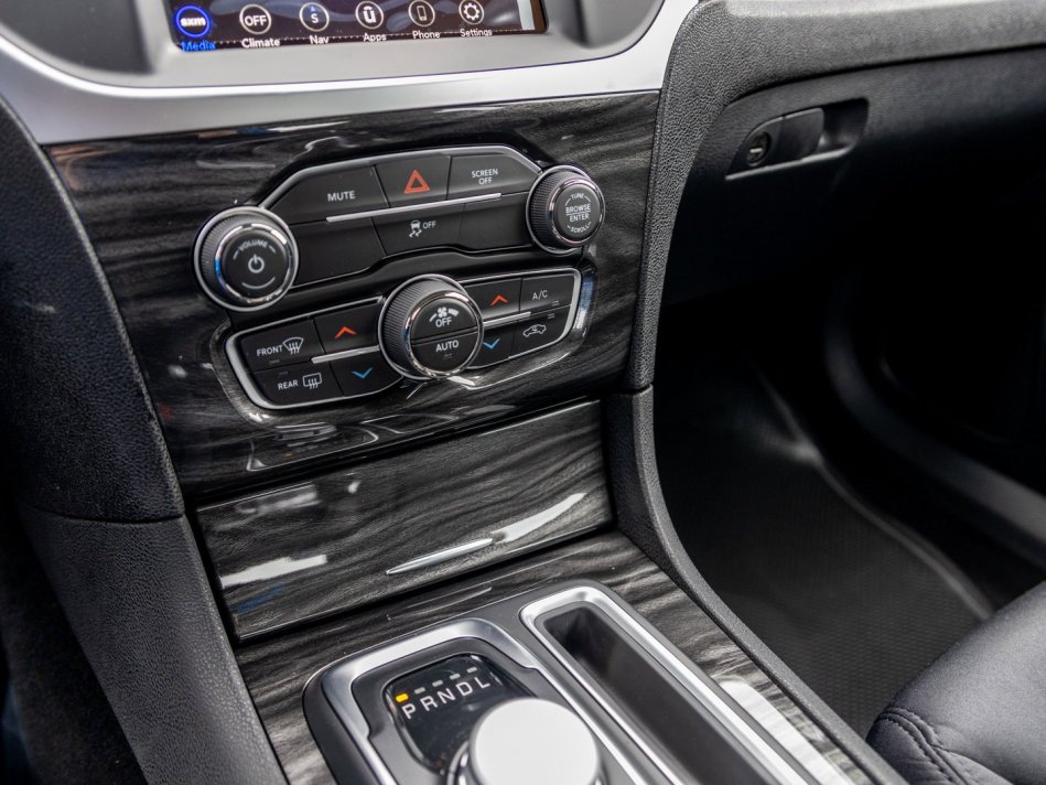 CHRYSLER 300 Touring 2C3CCARG7NH134649 104681