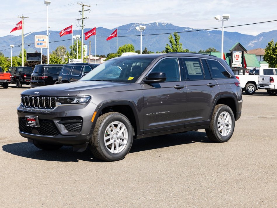 JEEP All-New Grand Cherokee Laredo 1C4RJHAG7N8574294 105873