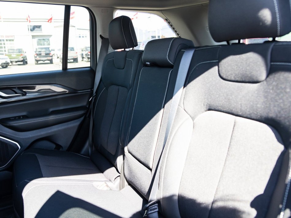 JEEP All-New Grand Cherokee Laredo 1C4RJHAG7N8574294 105887