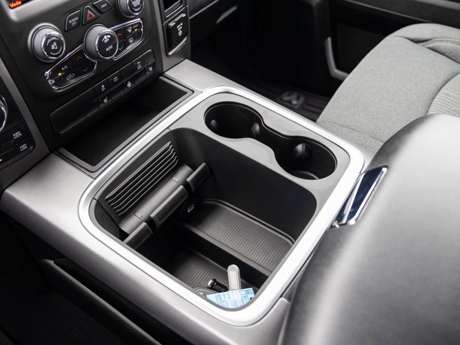 RAM 1500 Classic Warlock 1C6RR7LT4NS189539 106399