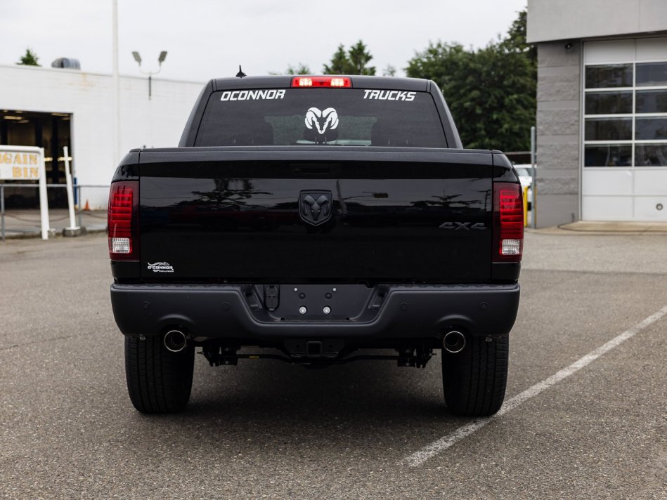 RAM 1500 Classic Warlock 1C6RR7LTXNS186810 106339