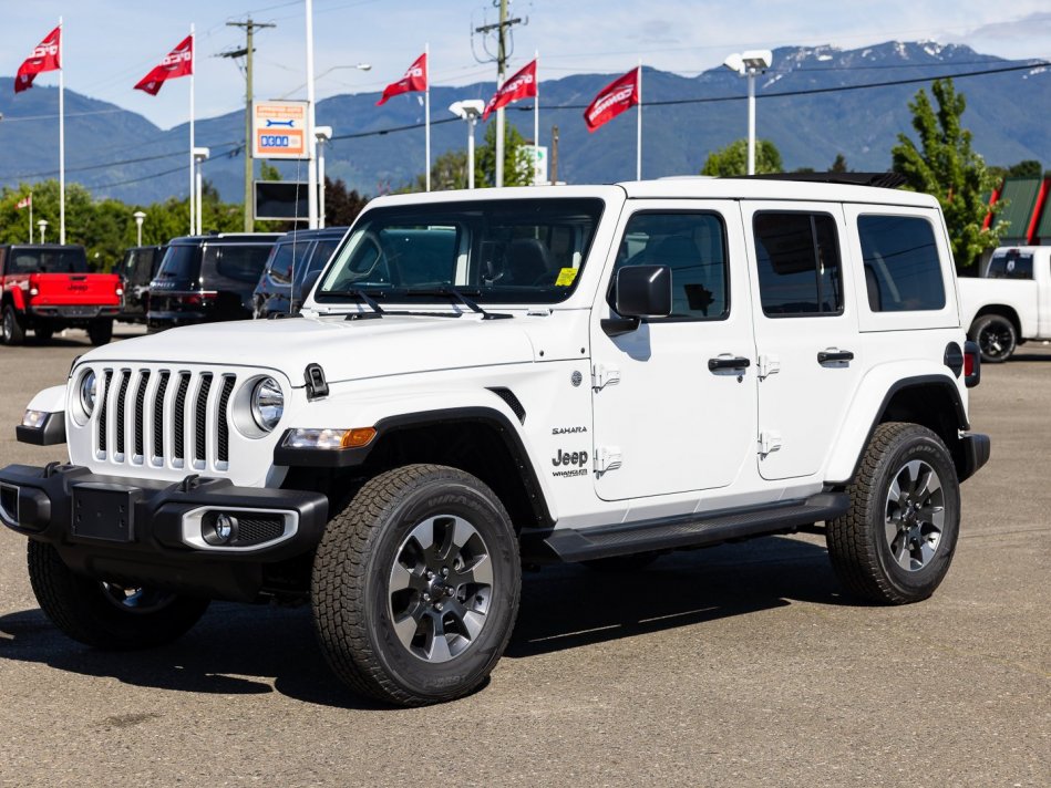 JEEP Wrangler Unlimited Sahara 1C4HJXEM7NW189710 105945