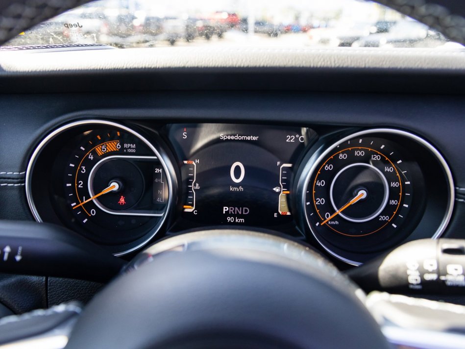 JEEP Wrangler Unlimited Sahara 1C4HJXEM7NW189710 105958