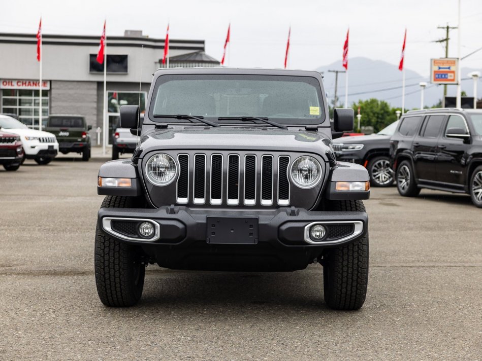 JEEP Wrangler Unlimited Sahara 1C4HJXEM9NW189711 106200