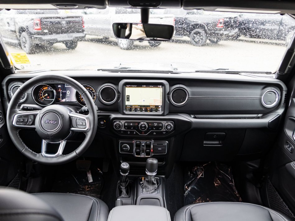 JEEP Wrangler Unlimited Sahara 1C4HJXEM9NW189711 106219