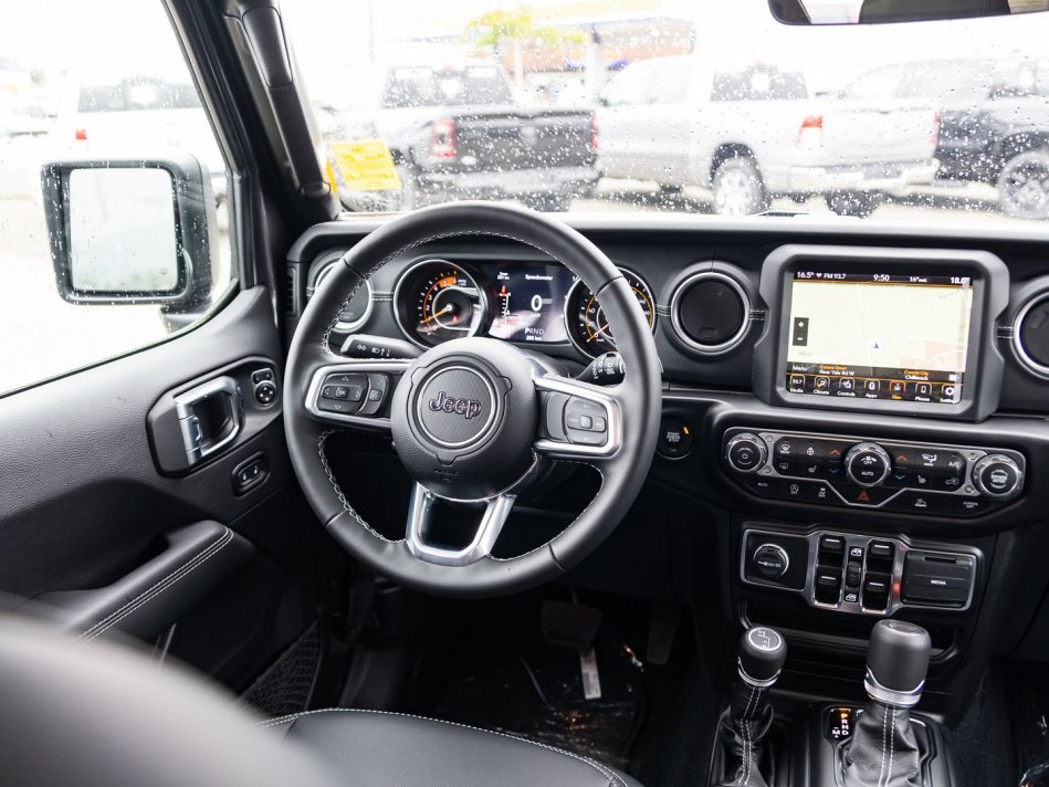 JEEP Wrangler Unlimited Sahara 1C4HJXEM9NW189711 106220