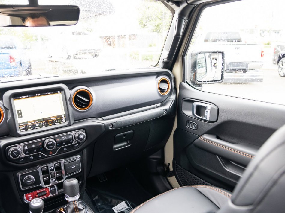 JEEP Gladiator Mojave 1C6JJTEG6NL148093 106249