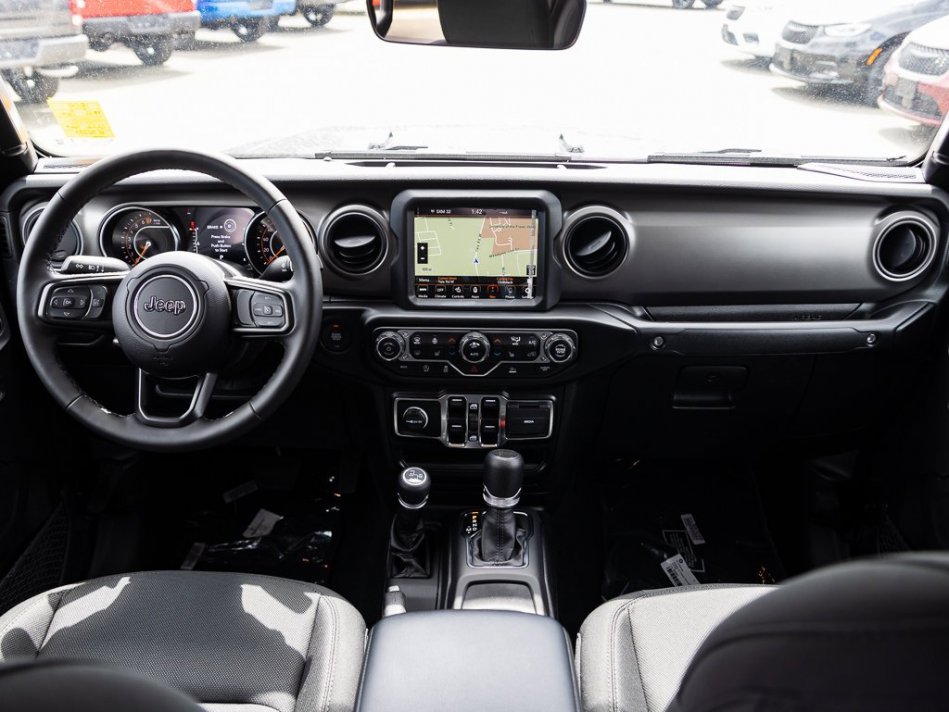 JEEP Gladiator Sport S 1C6JJTAG9NL136283 105667