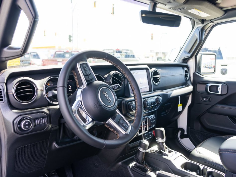 JEEP Gladiator High Altitude 1C6HJTFG4NL153922 106873