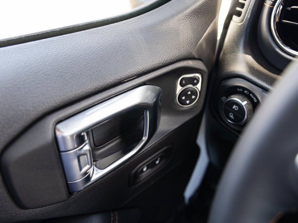 JEEP Gladiator High Altitude 1C6HJTFG4NL153922 106879