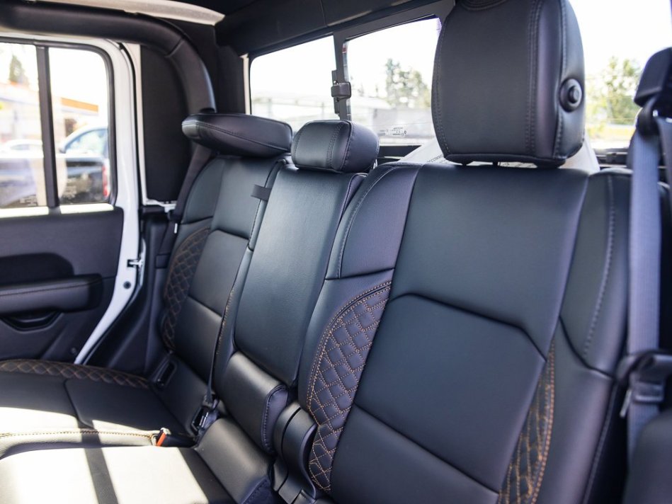 JEEP Gladiator High Altitude 1C6HJTFG4NL153922 106882