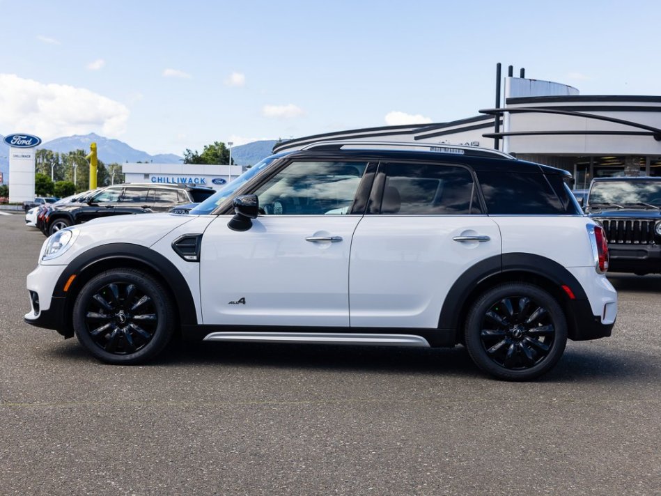 MINI Countryman Cooper WMZYW5C08L3L03332 106813