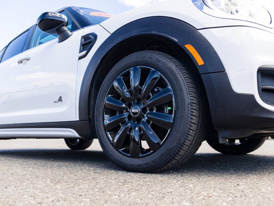 MINI Countryman Cooper WMZYW5C08L3L03332 106817