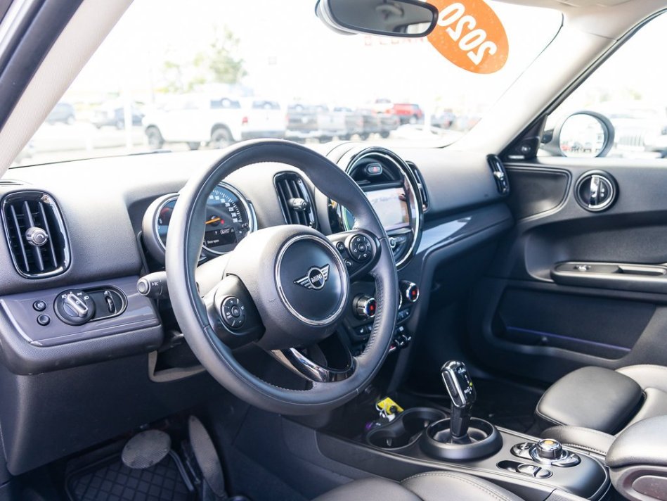 MINI Countryman Cooper WMZYW5C08L3L03332 106821