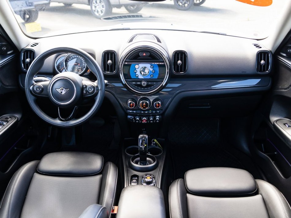 MINI Countryman Cooper WMZYW5C08L3L03332 106831