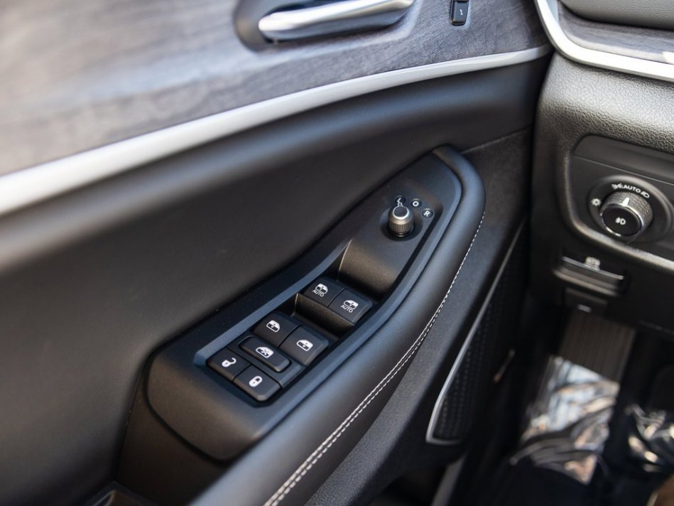 JEEP Grand Cherokee L Limited 1C4RJKBG2N8529792 106956