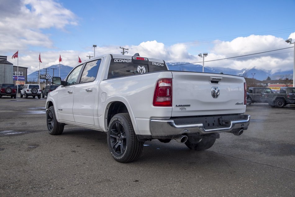 RAM 1500 Laramie 1C6SRFJT3NN124257 102717