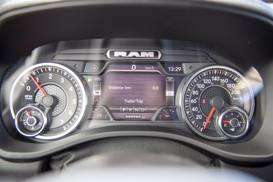 RAM 1500 Laramie 1C6SRFJT3NN124257 102730