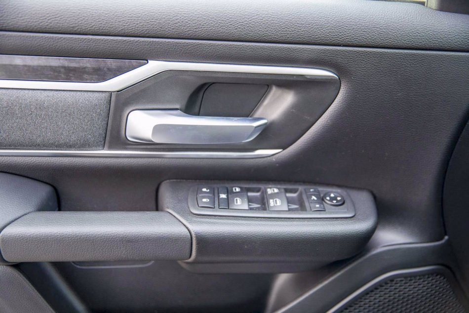 RAM 1500 Big Horn 1C6SRFFT2NN116630 95186