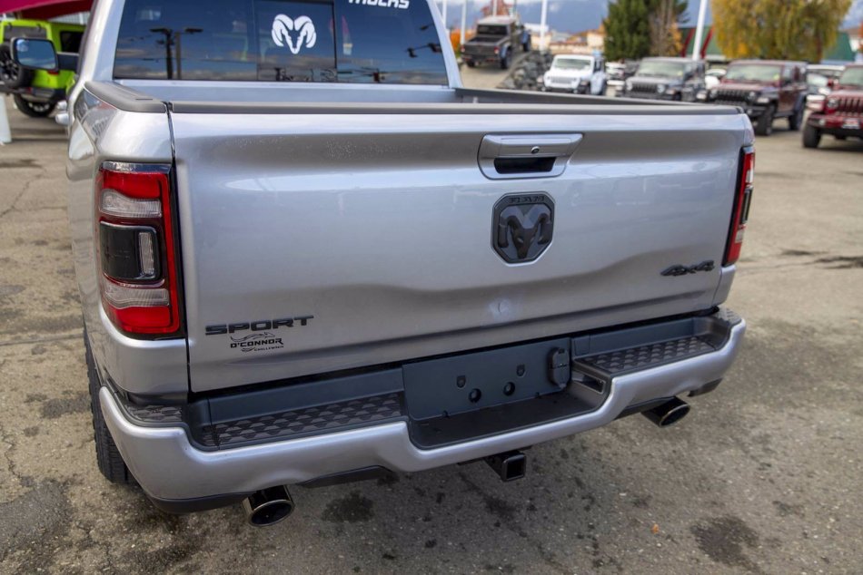 RAM 1500 Sport 1C6SRFVT7NN108377 93013