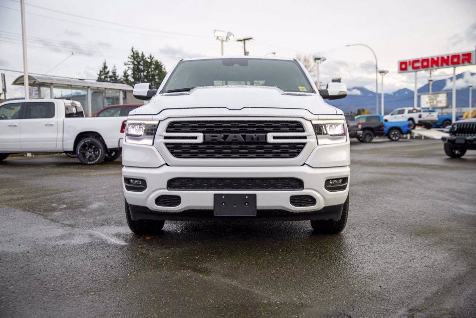 RAM 1500 Sport 1C6SRFVT6NN166299 94143