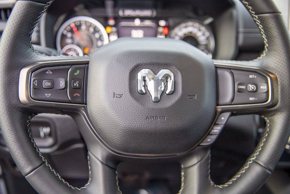 RAM 1500 Sport 1C6SRFVT6NN166299 94157