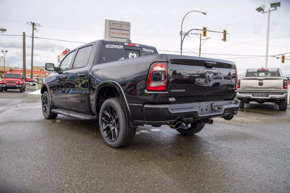 RAM 1500 Laramie 1C6SRFJT7NN141448 94080