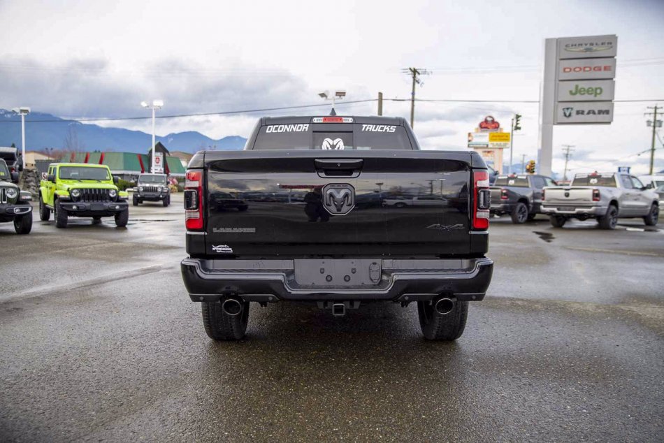 RAM 1500 Laramie 1C6SRFJT7NN141448 94081