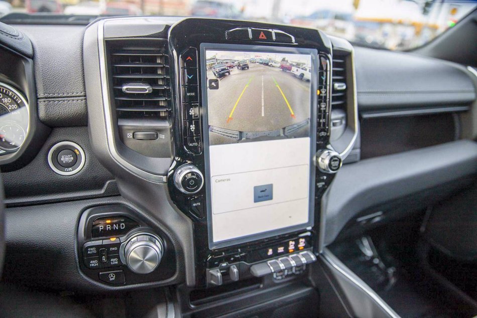 RAM 1500 Laramie 1C6SRFJT7NN141448 94096