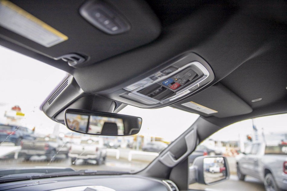 RAM 1500 Laramie 1C6SRFJT7NN141448 94099