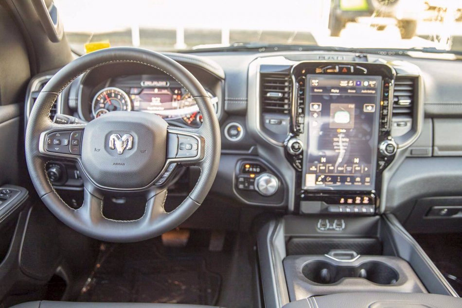 RAM 1500 Sport 1C6SRFVT5NN196328 96503