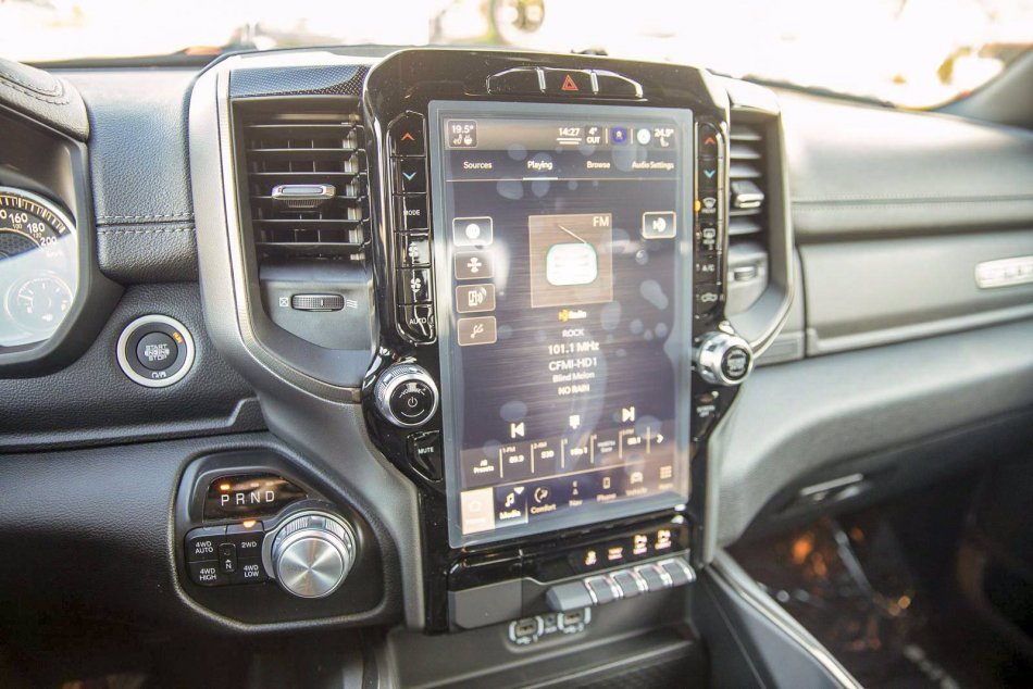 RAM 1500 Sport 1C6SRFVT5NN196328 96508