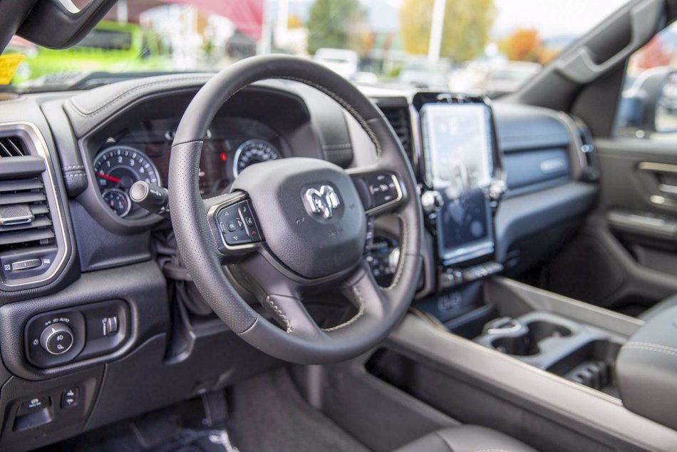 RAM 1500 Sport 1C6SRFVT0NN166296 91612