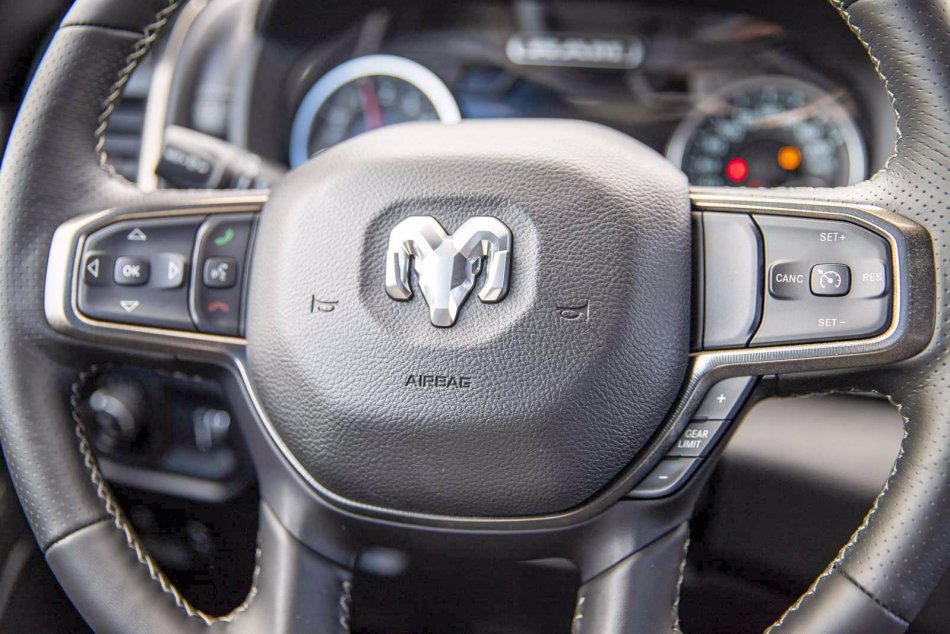 RAM 1500 Sport 1C6SRFVT0NN166296 91619